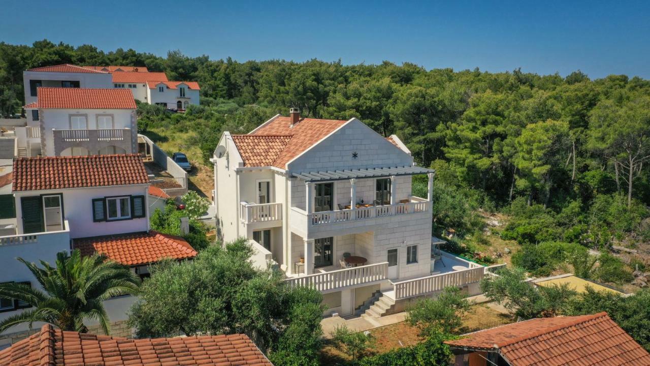 Ocean'S Serenity Supetar Exterior foto